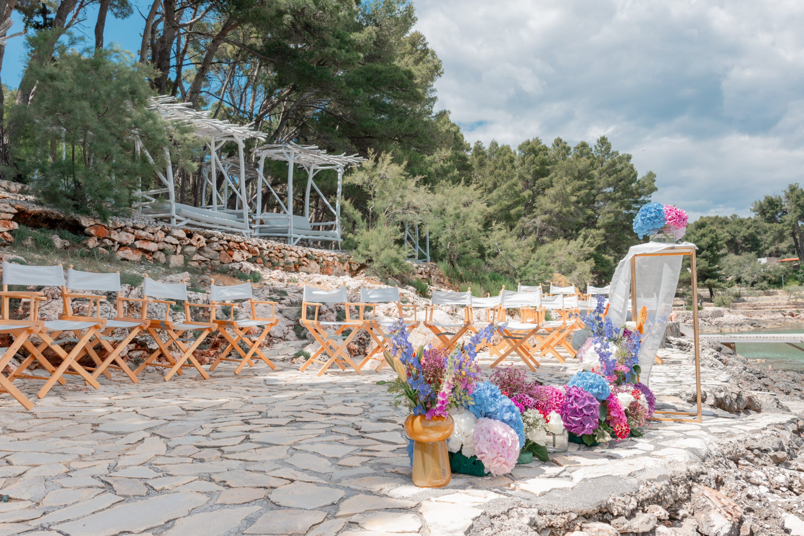 Mina restaurant & Lounge bar https://restaurant-mina.com/wp-content/uploads/2023/04/IMG_5704-scaled.jpg